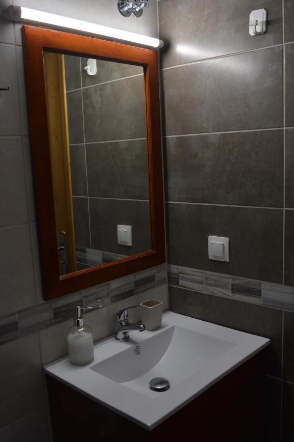 Anthemis Apartment Mathés Екстериор снимка